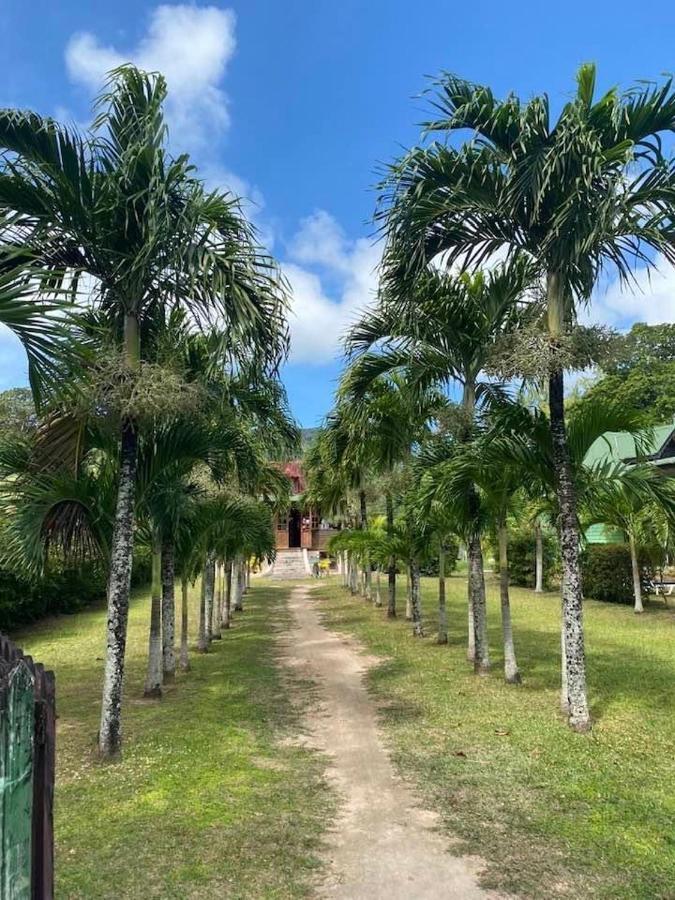 Jonc D'Or Villa Self Catering La Digue Buitenkant foto